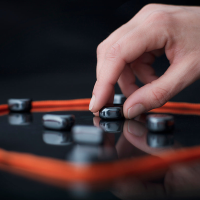 Magnetschack - Spänning möter strategi